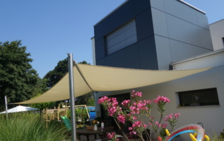 Sonnensegel in Ort an der Donau